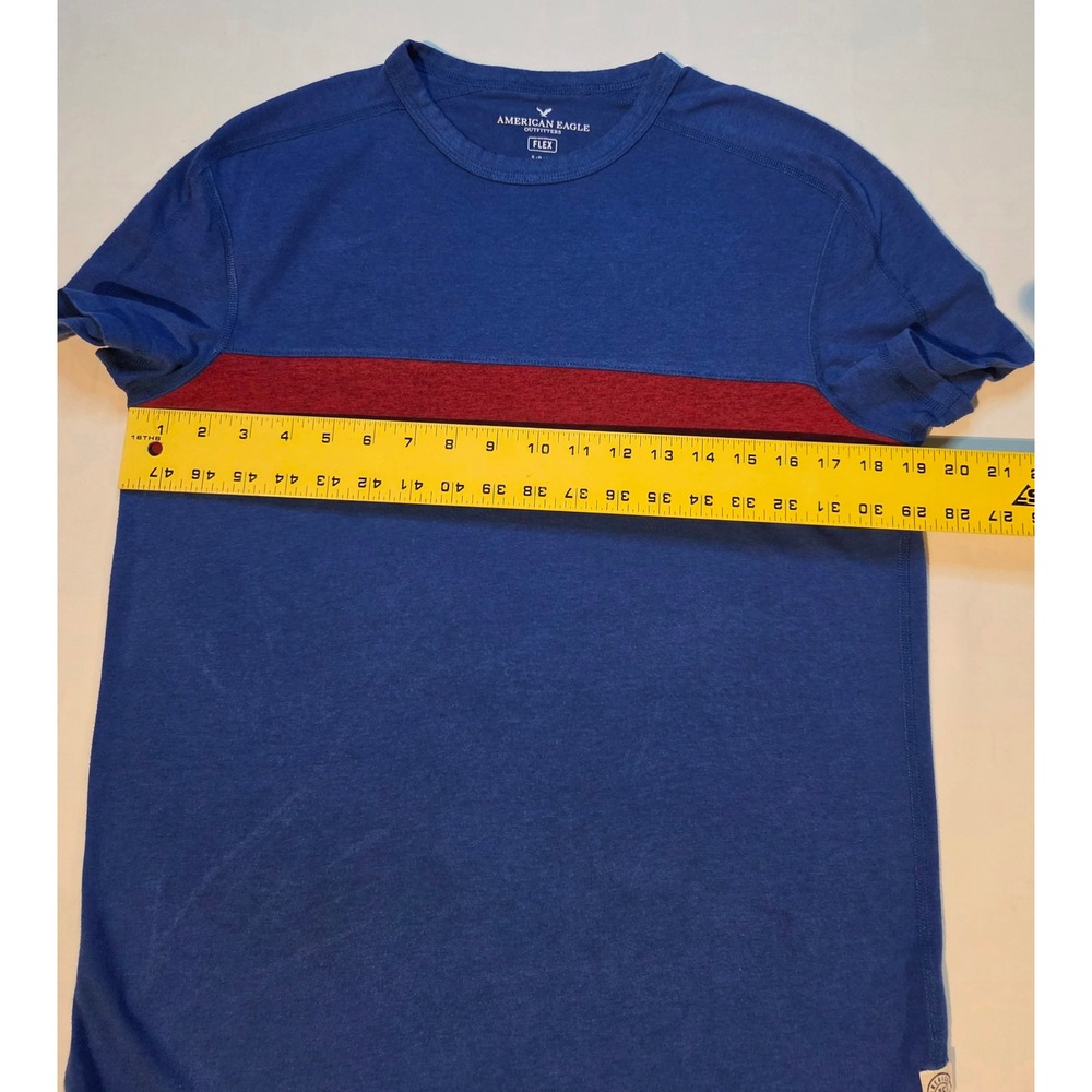 American Eagle Flex T-Shirt Mens Small Blue Maroon Stripe Classic Fit Crewneck - Picture 2 of 6